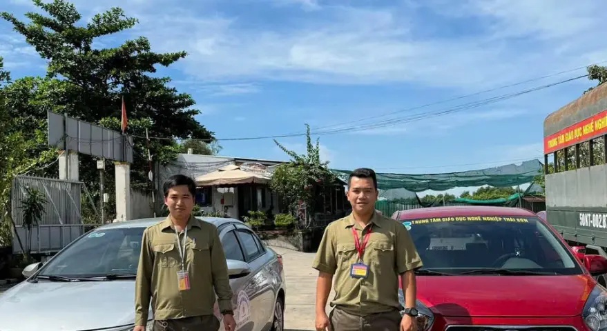 dao-tao-lai-xe-Thai-Son-4
