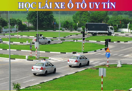 hoc-lai-xe-oto-uy-tin